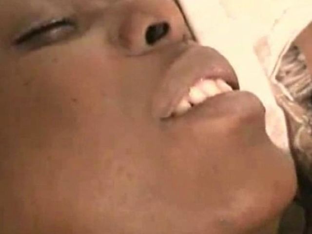 Ebony Bbw Cum Facial - Free HD Black BBW Gets Sperm on Her Face Porn Video