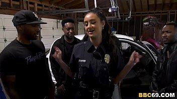 352px x 198px - Free HD Police Officer Eliza Ibarra Deepthroats Every Big Black Cock Porn  Video