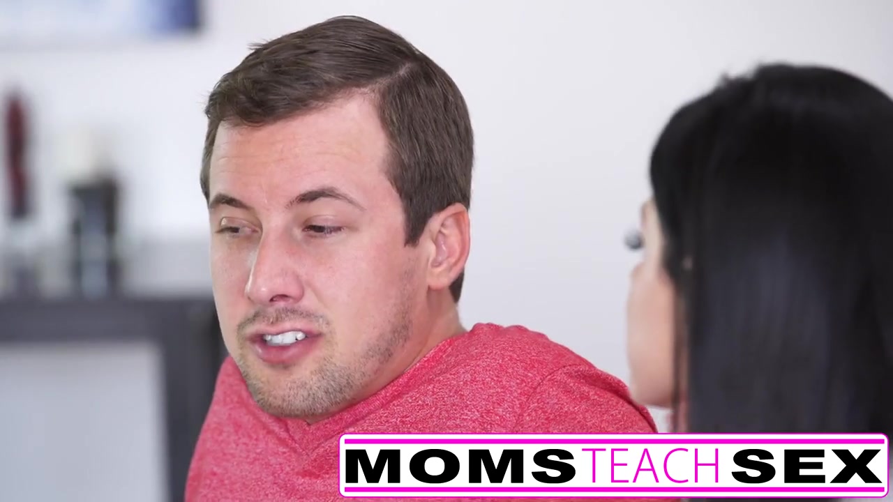 Mom And Son Squirt - Free HD Step mom and son make teen squirt in hot threesome Porn Video