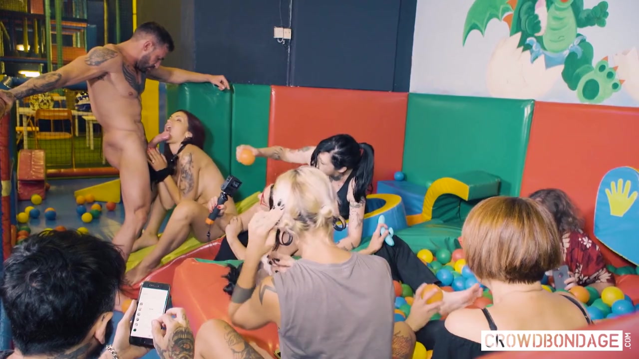 All Girl Orgy Euro - Free HD Ball pit orgy with beautiful Euro girls Porn Video