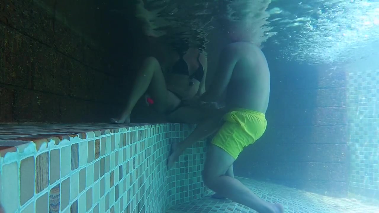 Holiday Hotel - Free HD Wife Hotel Pool Holiday vs Boy Porn Video